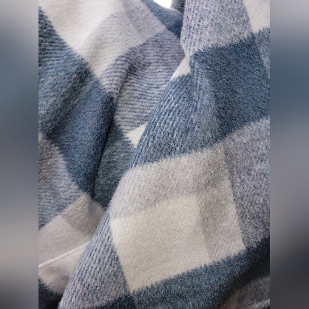 Flannel jacket - Picture 3 of 3